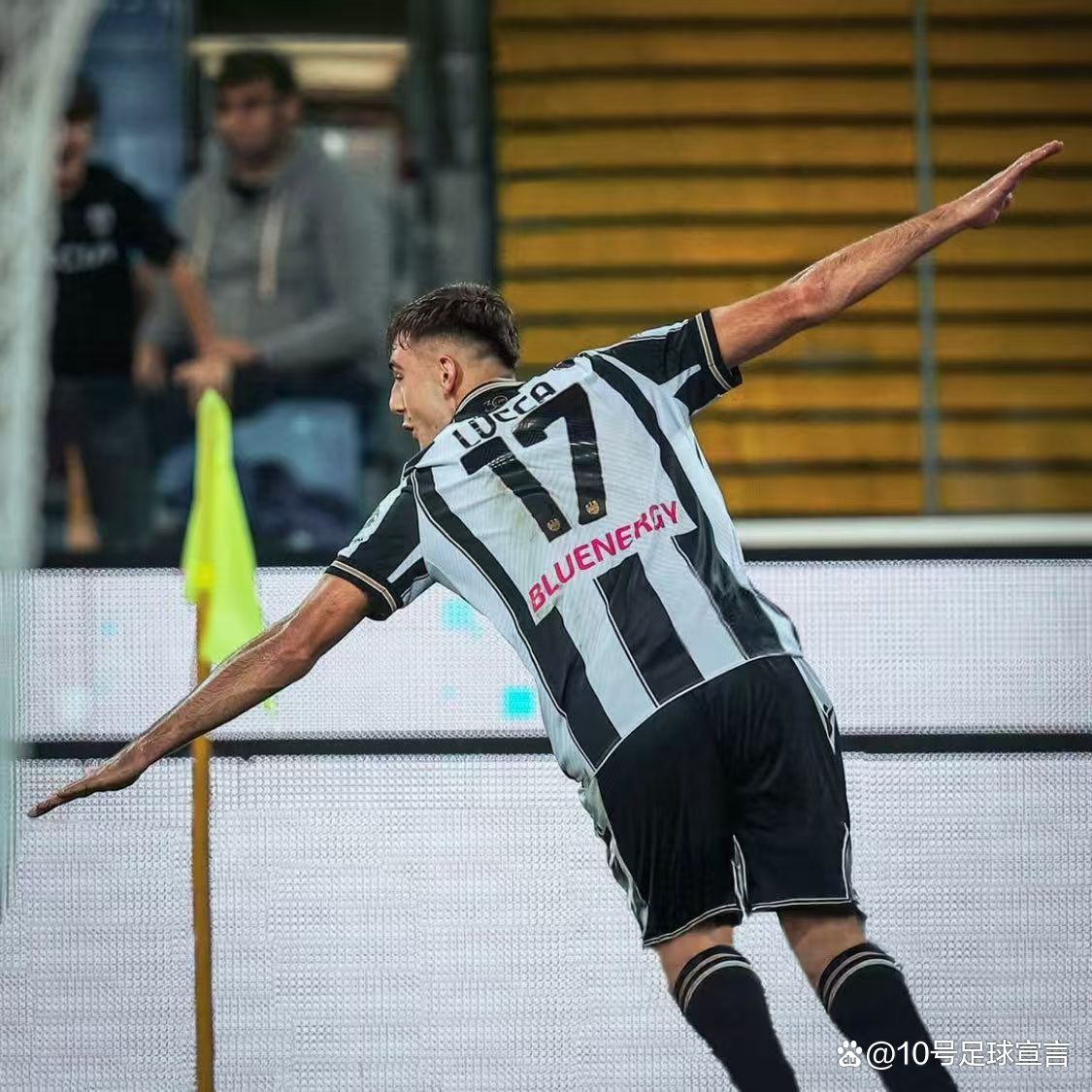 九游中文官网-那不勒斯迎荷甲关键赛，集结日战术微调，震撼外界，球探报告显示潜力的简单介绍