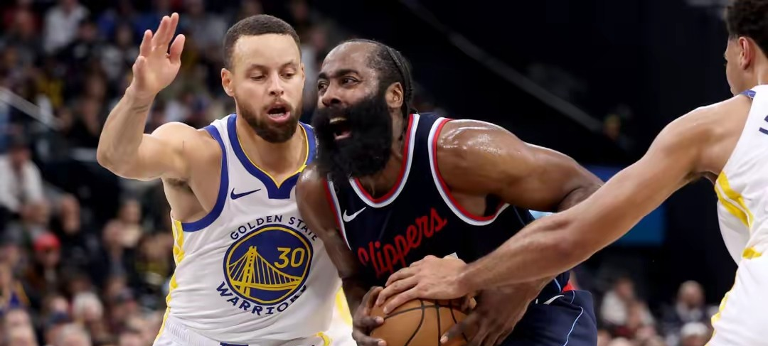 九游APP下载-关于洛杉矶快船训练开放日；赛前伤情更新引欢呼；亚冠在即；赛程密集仍需轮换的信息